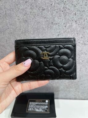 Chanel Black Quilted Camellia Card Holder with Gold CC